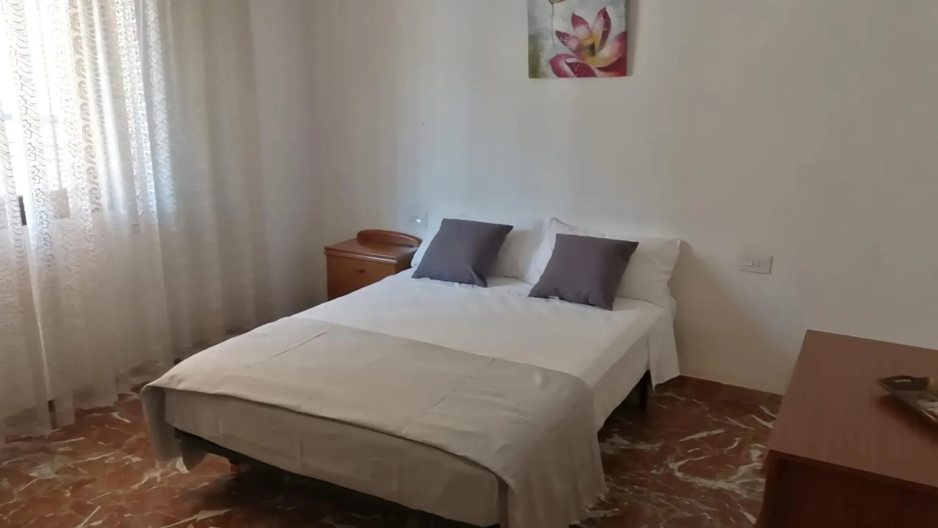 Apartamento Casa El Chiquitin La Zubia  0*, La Zubia (Granada) España